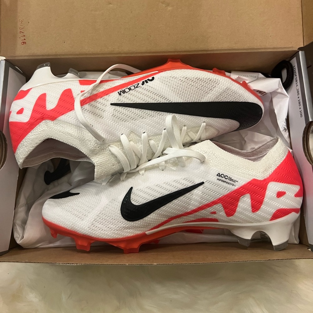 NEW IN BOX Nike Zoom Vapor 15 Elite FG